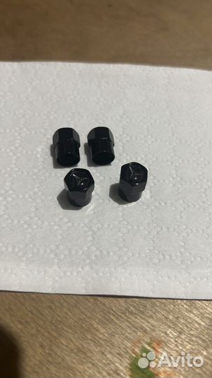 Колпачки на ниппель Mercedes