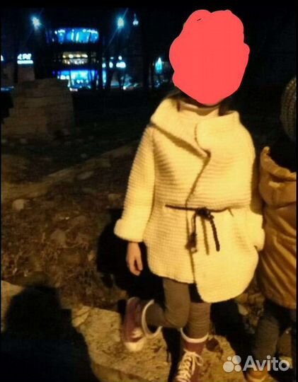 Стильное вязанное пальтоДля девочки