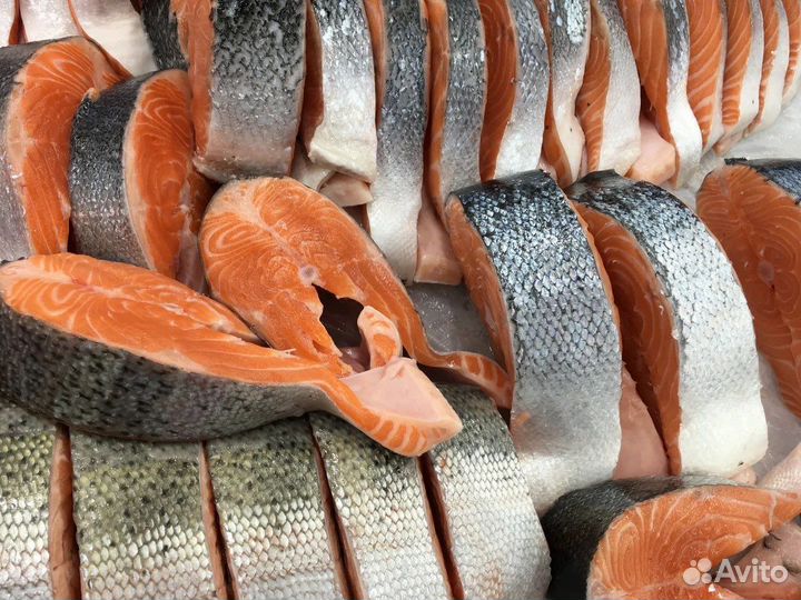 Стейки семги. Из крупного лосося