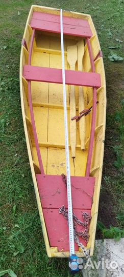 Лодка деревянная плоскодонка