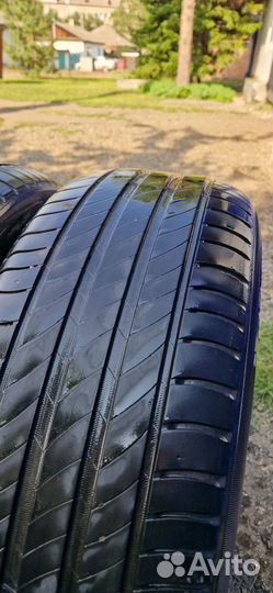 Michelin Primacy 4 215/55 R17