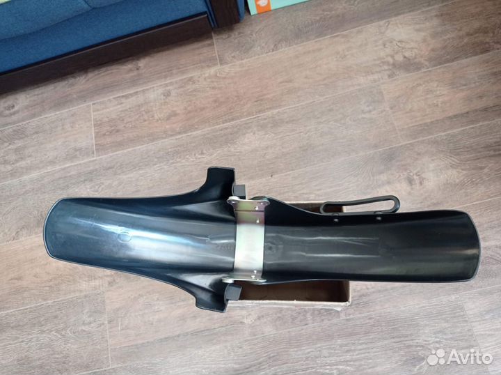 Крыло переднее Yamaha YBR 125