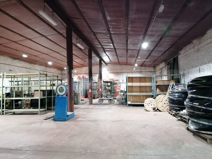 Склад, 612 м²