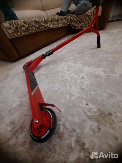 Трюковой самокат новый