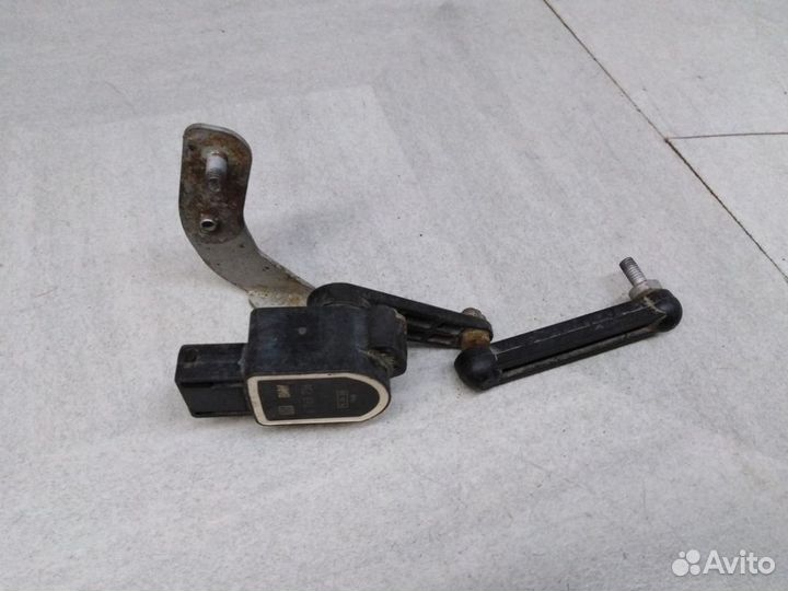 Датчик уровня подвески бмв