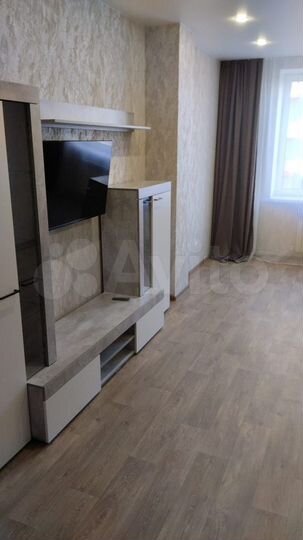 2-к. квартира, 73 м², 2/10 эт.