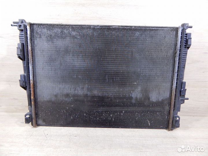 Радиатор основной Renault Megane 3 / Scenic 3
