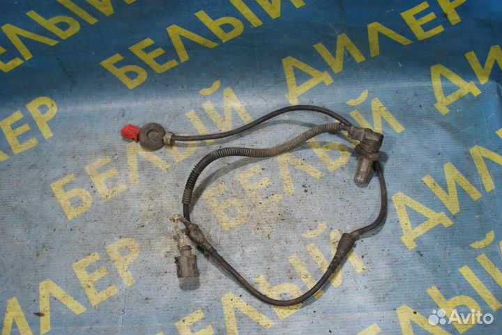 Датчик ABS передний Volkswagen Passat B5+