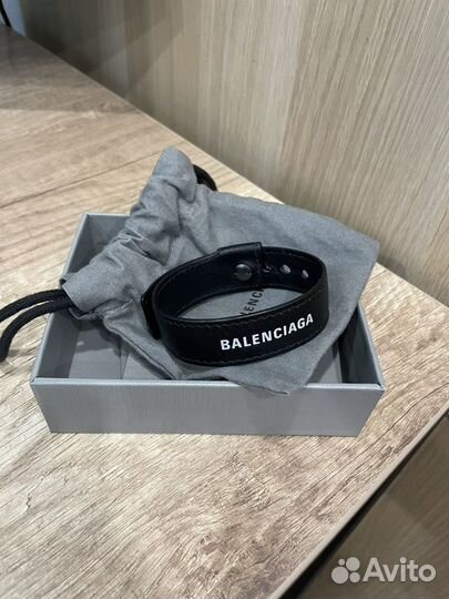 Браслет balenciaga