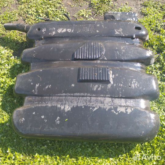 Топливный бак вито 638