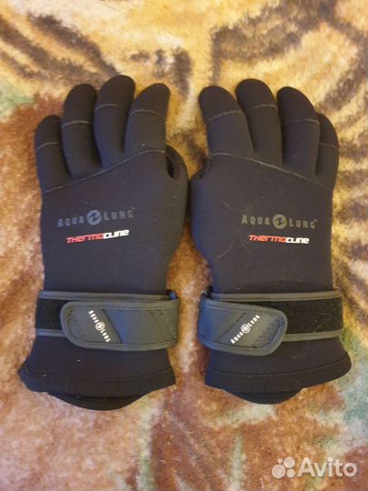 Гидрокостюм