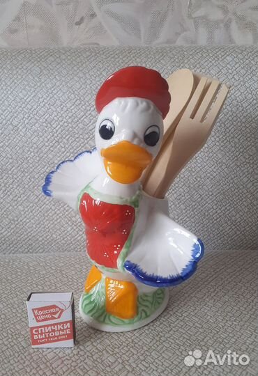 Статуэтка ваза