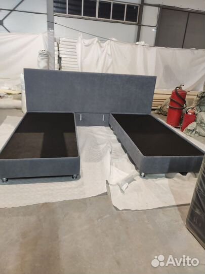 Кровать бокс спринг и матрасы