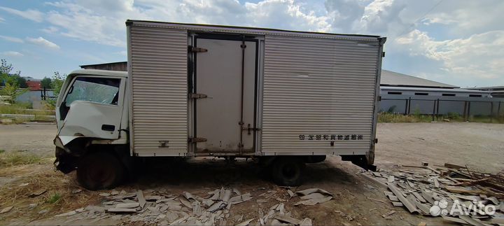 Mitsubishi Fuso Canter, 1990