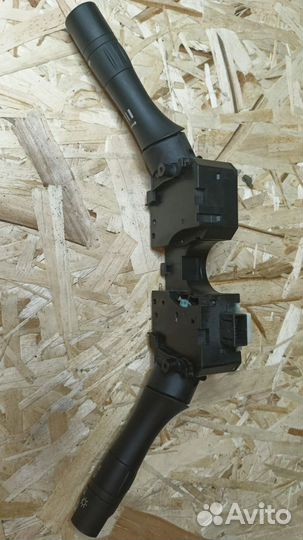 Подрулевой переключатель