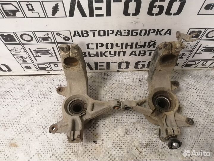 Кулак поворотный передний для Renault Scenic 2