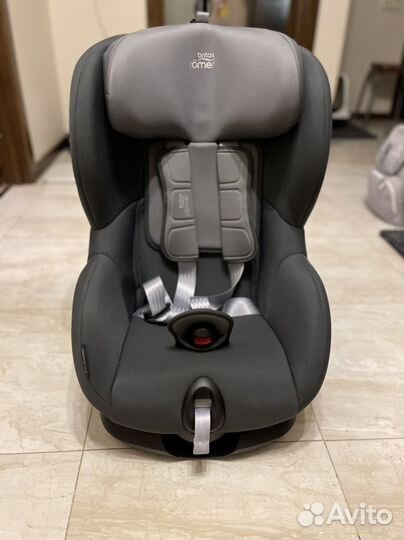 Автокресло Britax Romer trifix 2 i size