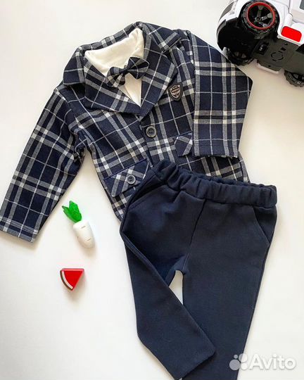 Праздничный костюм-тройка на мальчика