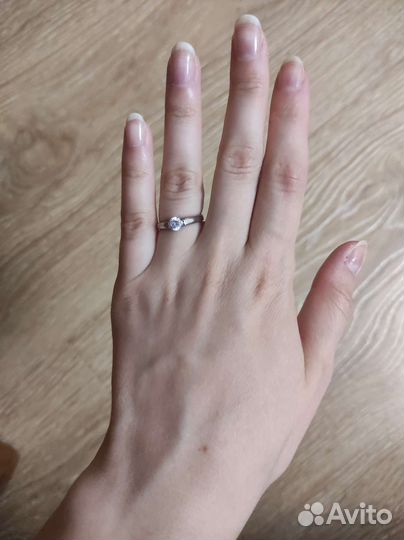 Серебряное кольцо женское