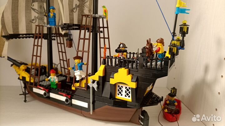 Конструктор Лего Пираты