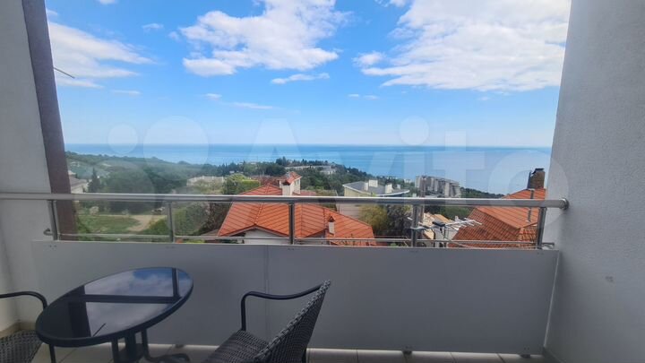 Квартира-студия, 42 м², 4/9 эт.