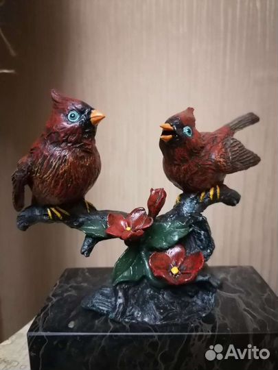 Птицы на ветке бронза Европа клеймо