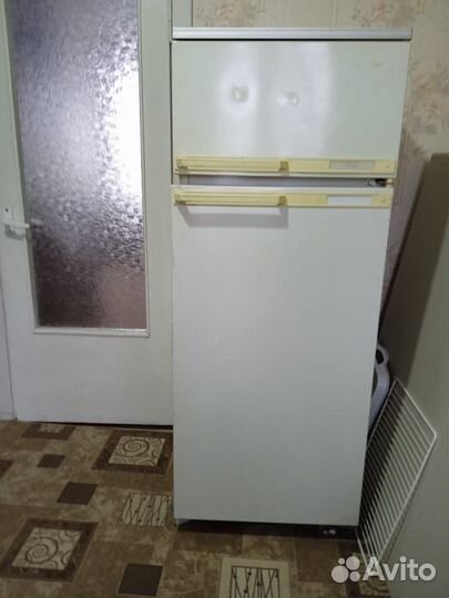 Холодильник бу