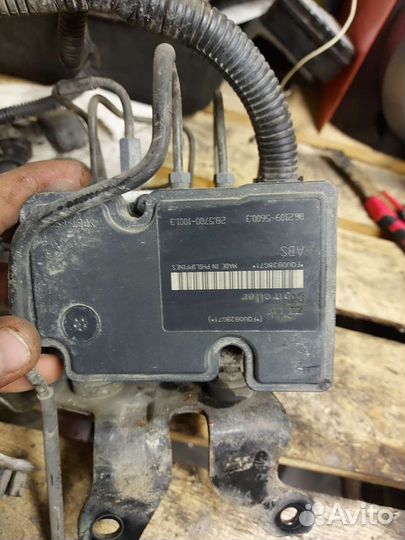 Насос ABS Chevrolet aveo T255 2010г