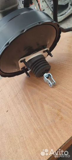 Tucson 1 Вакуумный усилитель тормозов