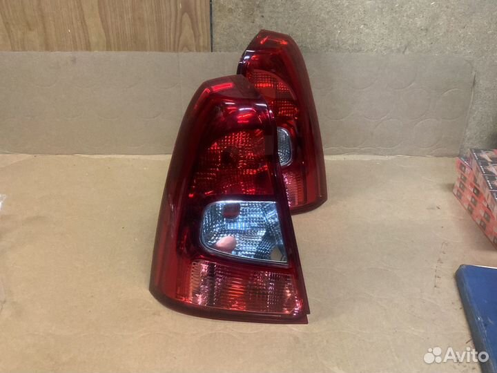 Фонарь левый рено логан 1 с 2010г