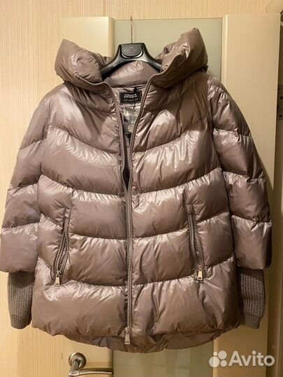 Пуховик Снежная королева новый