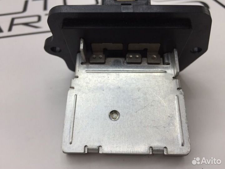 Резистор отопителя Suzuki Sx4/S-Cross M16A 2014