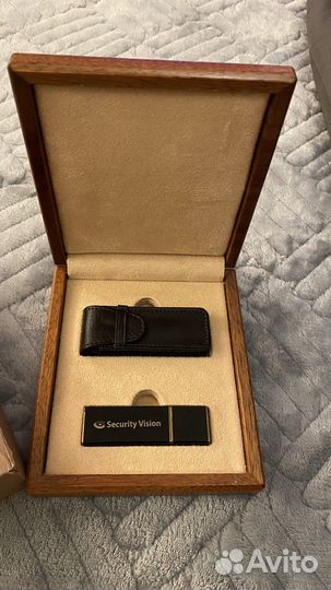 Подарочный набор из обсидиана новый