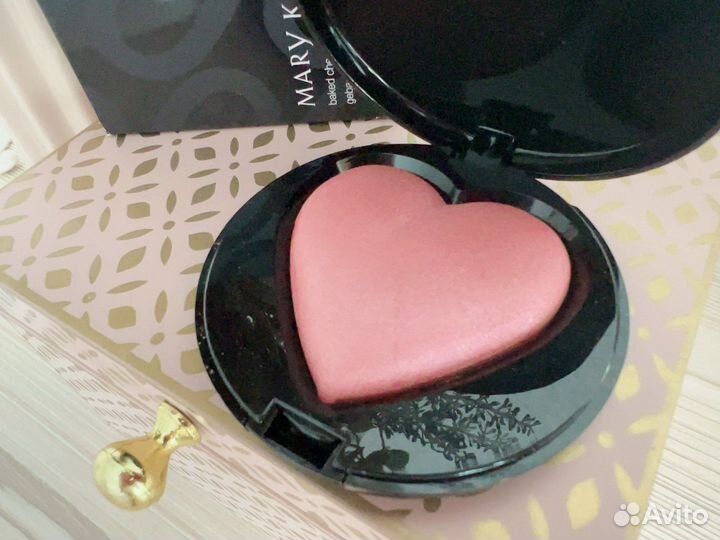 Румяна сердце Мэри Кэй