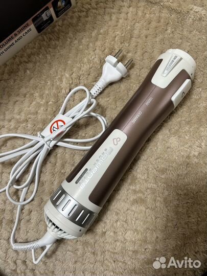 Фен-щетка Rowenta новая