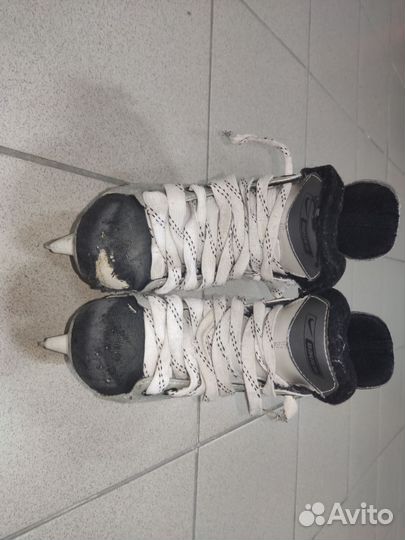 Коньки bauer