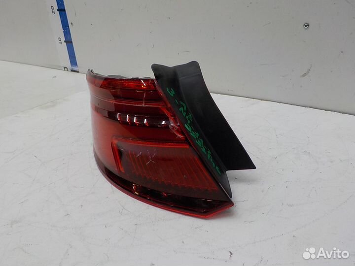 Фонарь задний левый наружный Audi A3 (8V) 2016