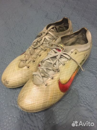 Футбольные бутсы nike 41 размер