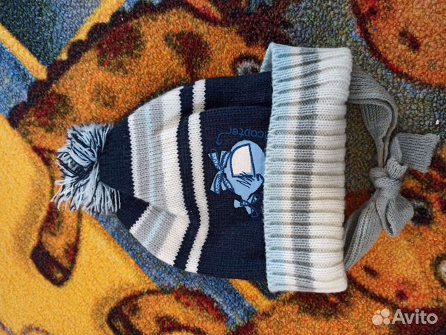 Шапка для мальчика новая 6 мес