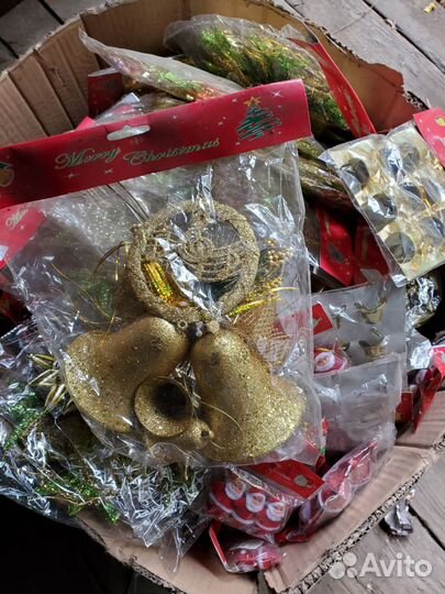 Новогодние украшения