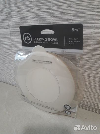 Тарелка Happy Baby на присоске с крышкой,новая