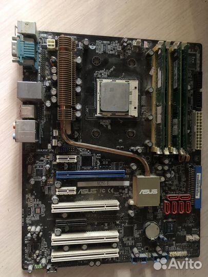 Материнская плата am2