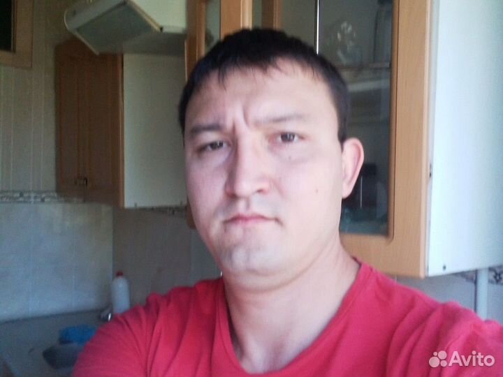 Грузчик подсобным рабочим