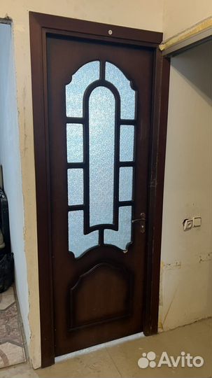 Дверь входная деревянная бу