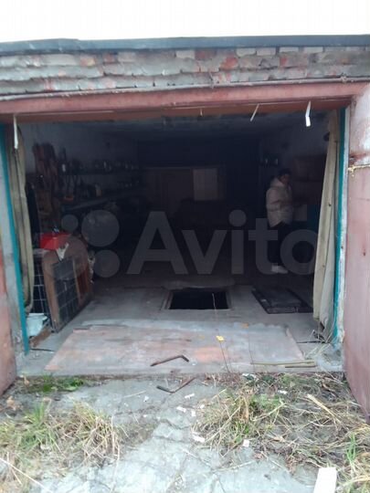 Гараж, > 30 м²