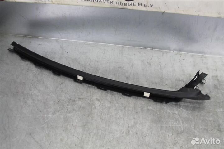 Накладка двери передней правой Ford Focus 3 2011