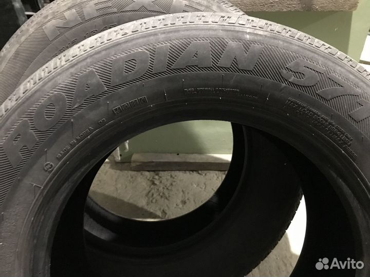 Nexen Roadian 571 235/65 R17 T