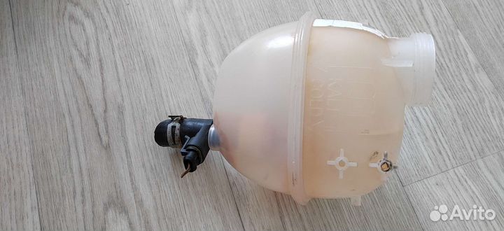 Расширительный бачок Opel Vectra