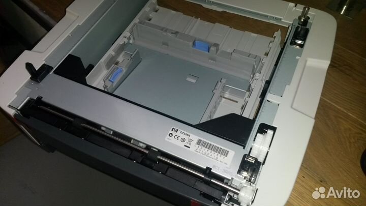 Доп. лоток HP Q7556A (250 листов. )