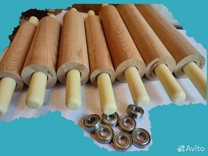 Маленькая скалка для теста деревянная